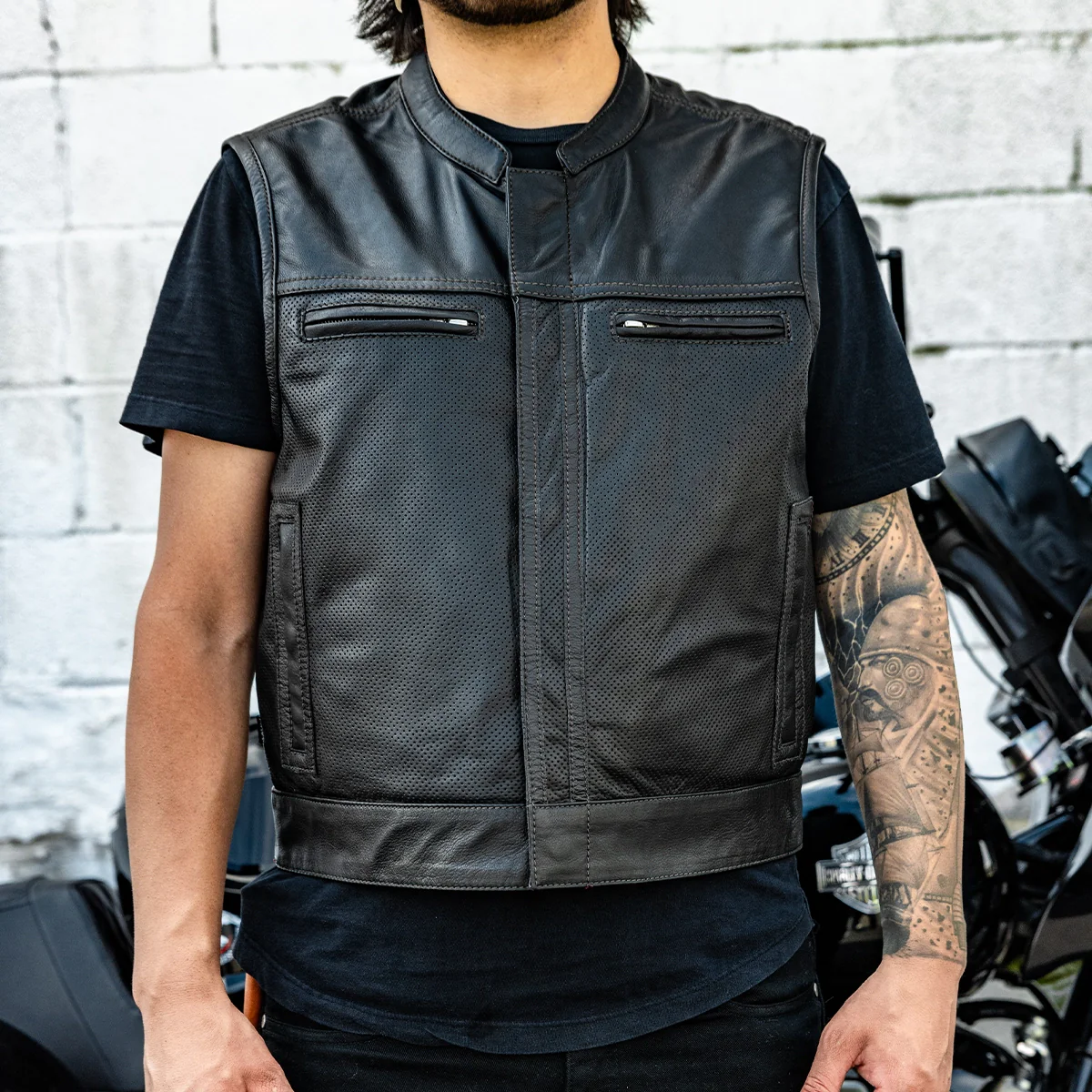 Lowrider Perforated Men's Leather Vest - Image 3